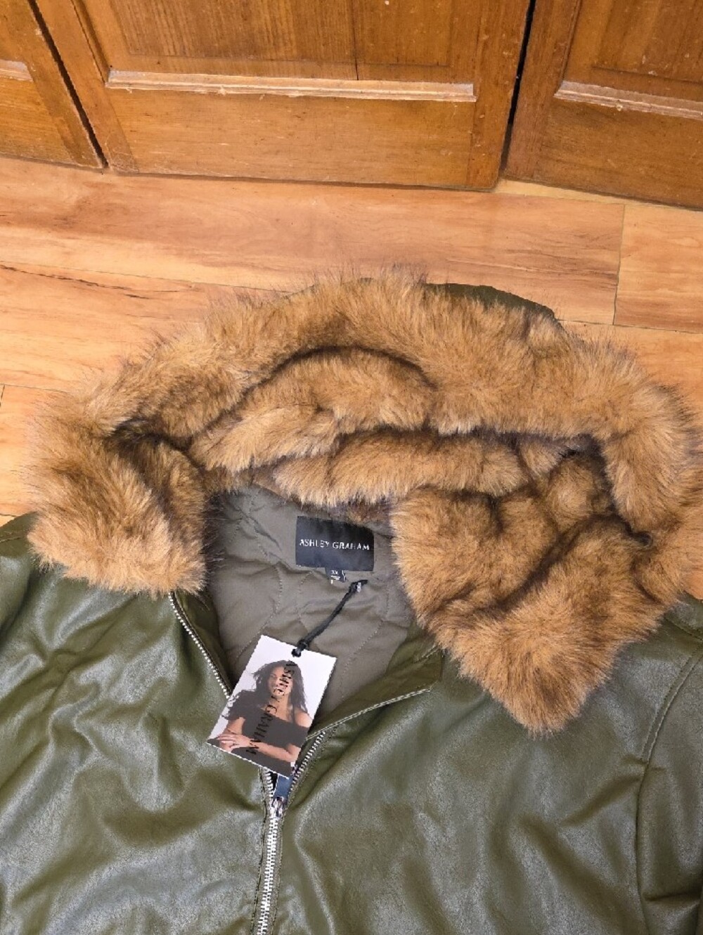 Ashley Graham Faux Leather Bomber Moto Jacket Fur Collar Olive Size 3X NEW - Picture 10 of 16